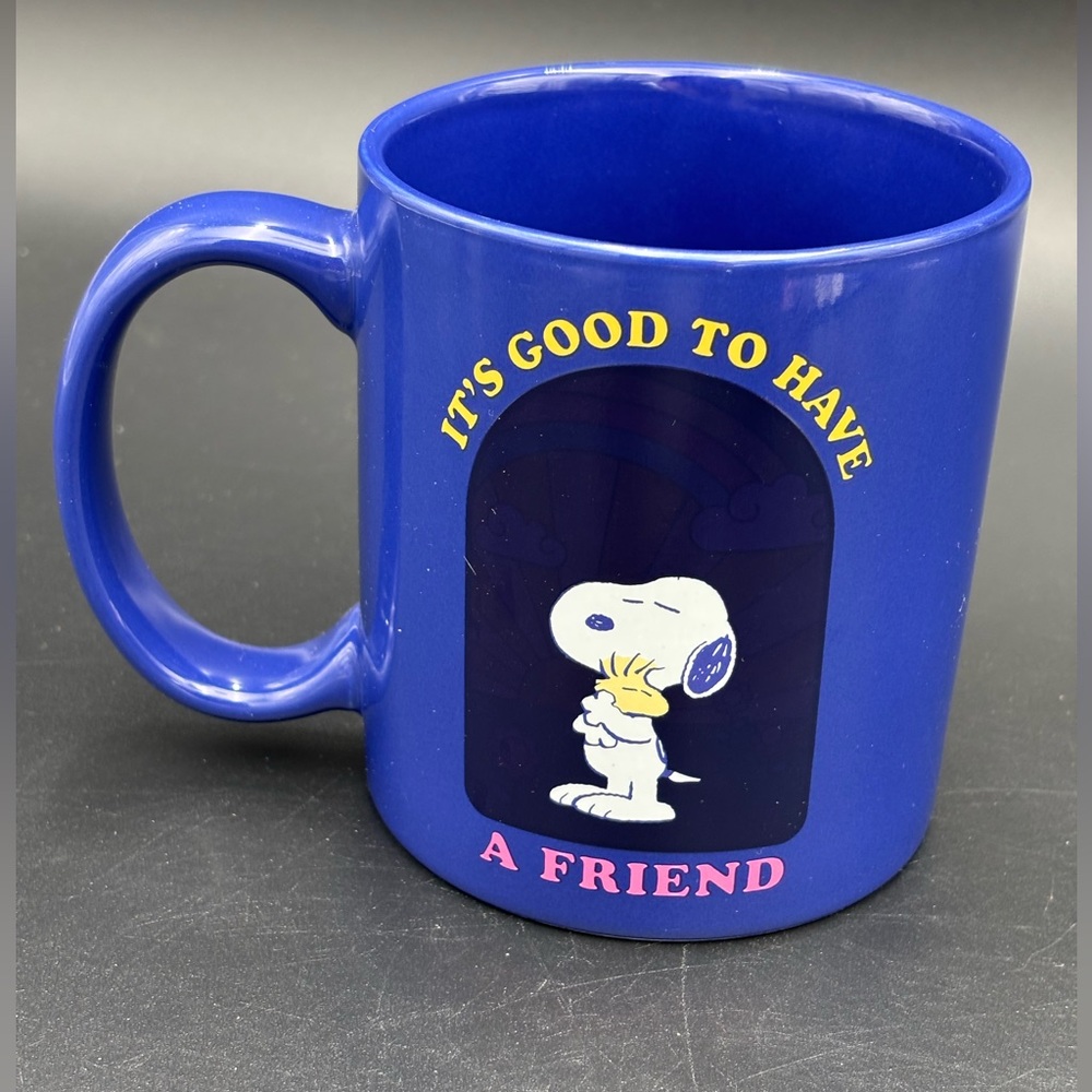 Peanuts Worldwide Snoopy It’s Good To Have A Friend 21 Oz. Blue Mug